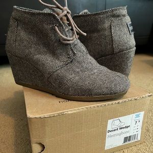 Toms Desert Wedge Herringbone Bootie Sz. 7.5